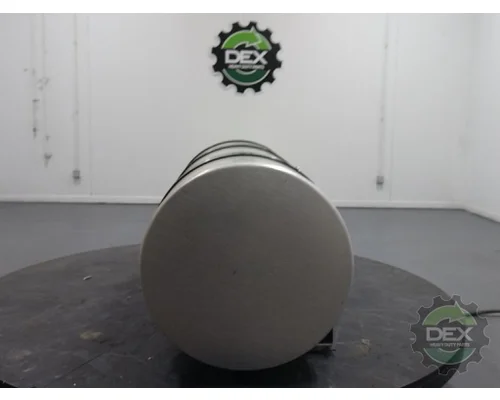 MACK CXU613 Fuel Tank