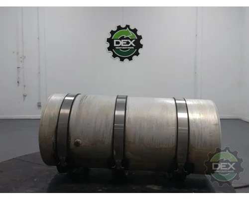 MACK CXU613 Fuel Tank