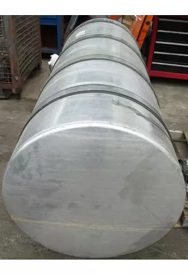 MACK CXU613 Fuel Tank