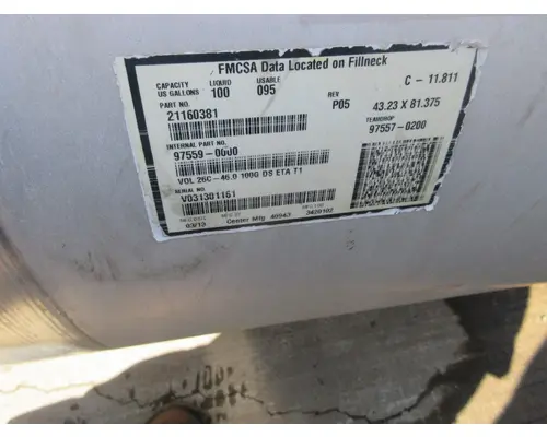 MACK CXU613 Fuel Tank
