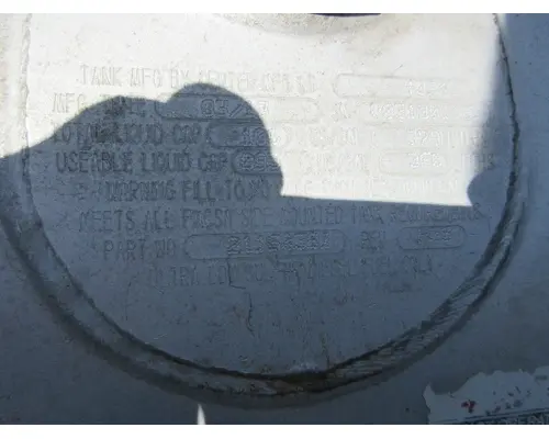 MACK CXU613 Fuel Tank