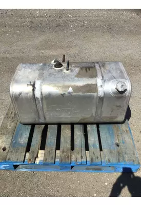 MACK CXU613 Fuel Tank