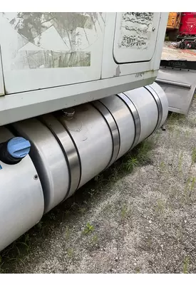 MACK CXU613 Fuel Tank
