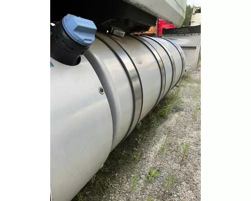 MACK CXU613 Fuel Tank