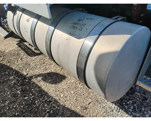 MACK CXU613 Fuel Tank