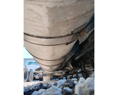 MACK CXU613 Fuel Tank