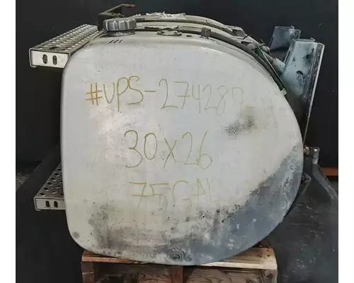 MACK CXU613 Fuel Tank