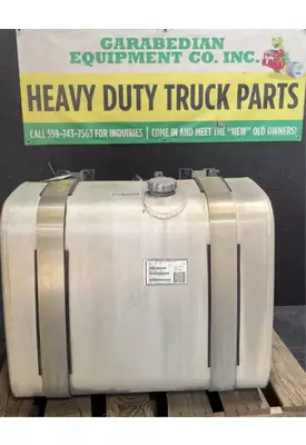 MACK CXU613 Fuel Tank
