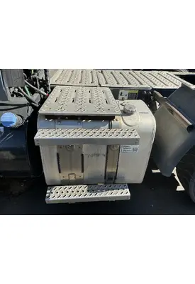 MACK CXU613 Fuel Tank