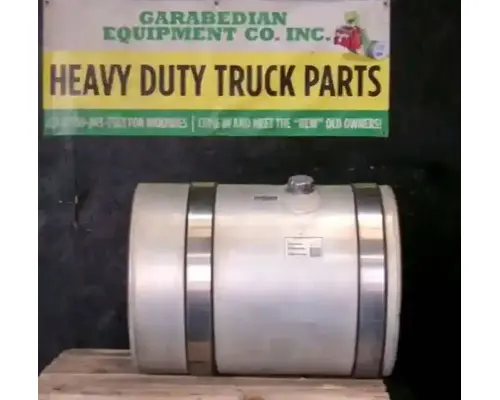 MACK CXU613 Fuel Tank