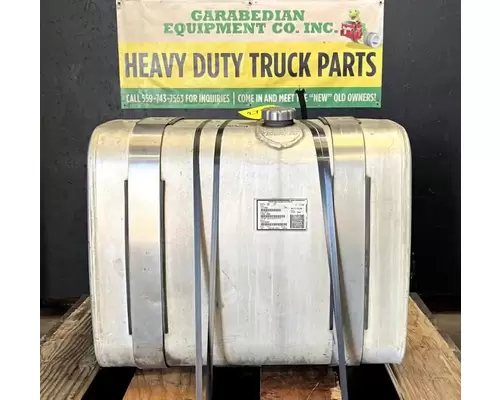 MACK CXU613 Fuel Tank