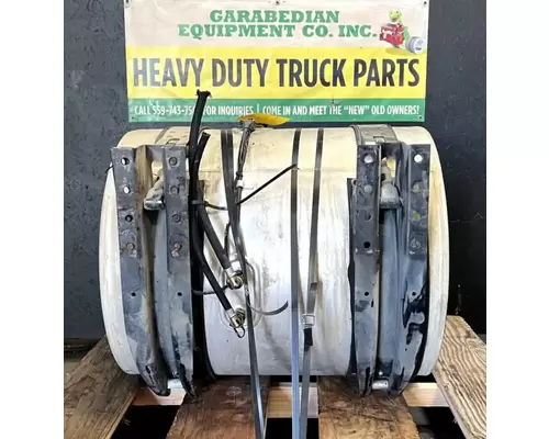 MACK CXU613 Fuel Tank