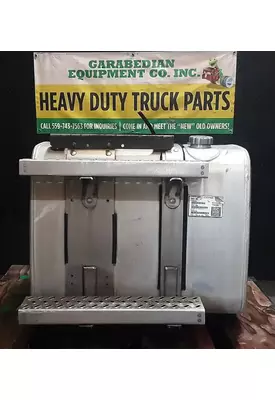 MACK CXU613 Fuel Tank