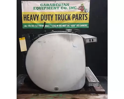 MACK CXU613 Fuel Tank