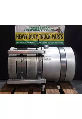 MACK CXU613 Fuel Tank