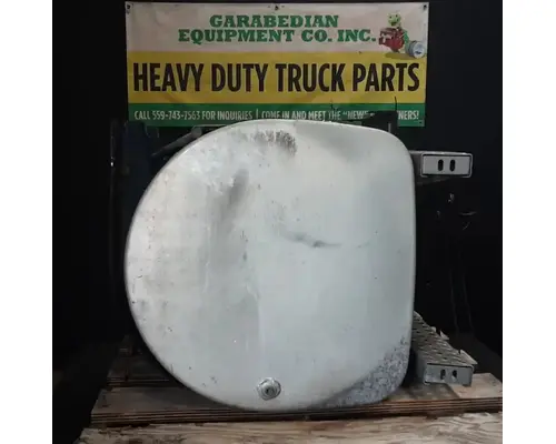 MACK CXU613 Fuel Tank