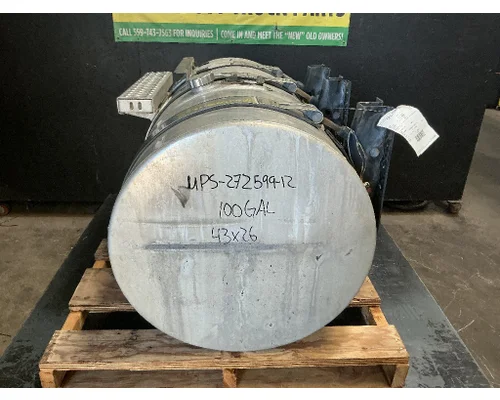 MACK CXU613 Fuel Tank