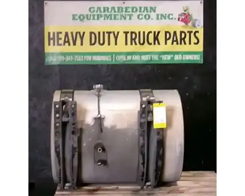 MACK CXU613 Fuel Tank