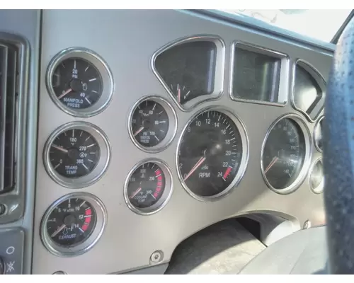 MACK CXU613 GAUGE CLUSTER