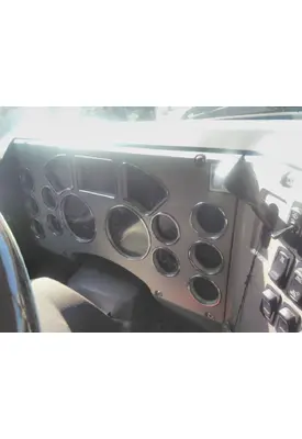 MACK CXU613 GAUGE CLUSTER