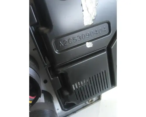 MACK CXU613 GAUGE CLUSTER