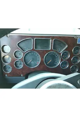 MACK CXU613 GAUGE CLUSTER