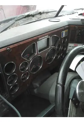 MACK CXU613 GAUGE CLUSTER
