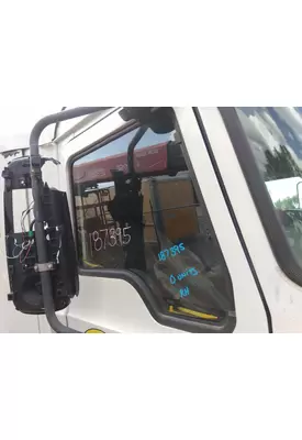 MACK CXU613 GLASS, DOOR, FRONT