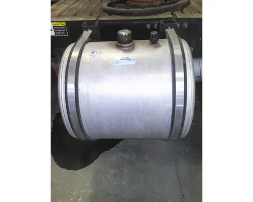 MACK CXU613 HYDRAULIC TANK