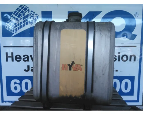MACK CXU613 HYDRAULIC TANK
