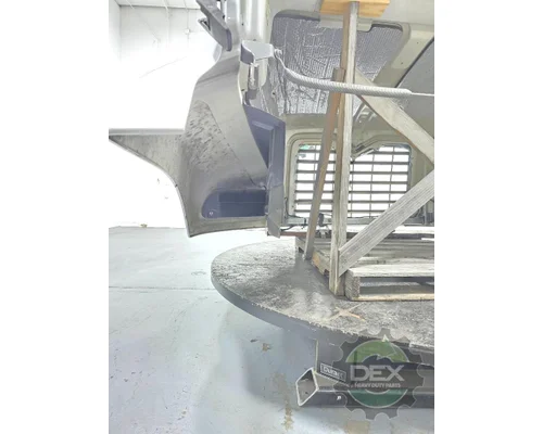 MACK CXU613 Hood