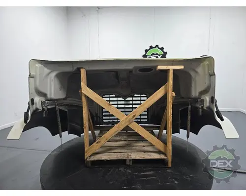 MACK CXU613 Hood