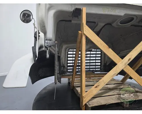 MACK CXU613 Hood