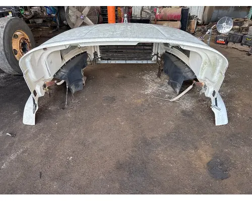 MACK CXU613 Hood