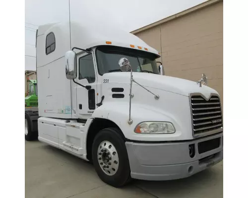 MACK CXU613 Hood