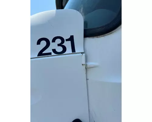 MACK CXU613 Hood