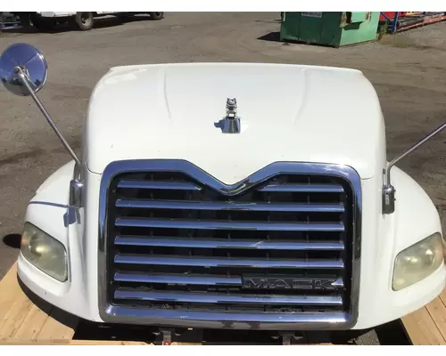 MACK CXU613 Hood