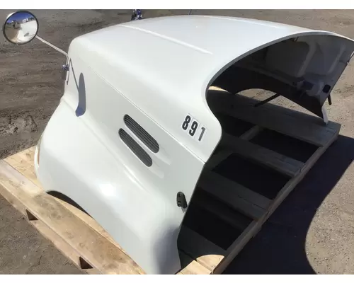MACK CXU613 Hood