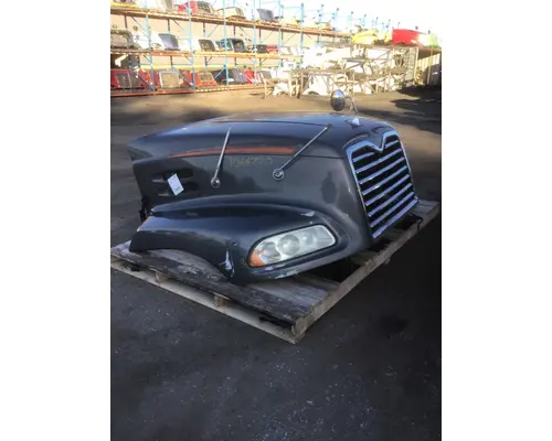 MACK CXU613 Hood