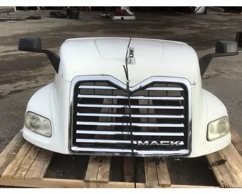MACK CXU613 Hood