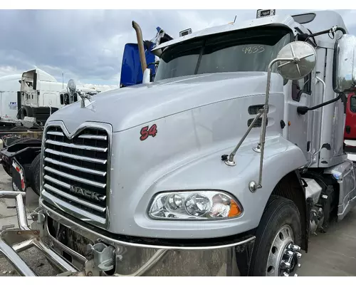 MACK CXU613 Hood