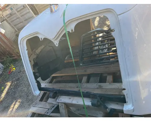 MACK CXU613 Hood