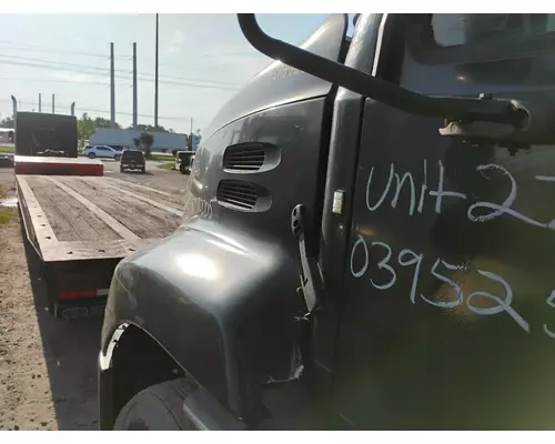 MACK CXU613 Hood