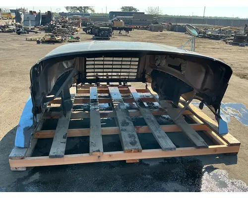 MACK CXU613 Hood