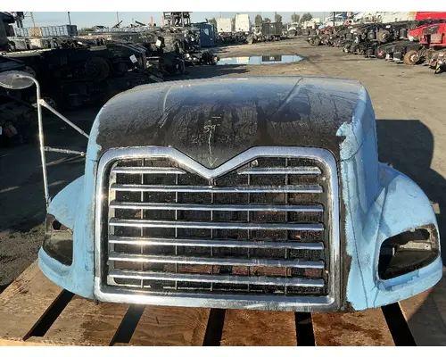 MACK CXU613 Hood