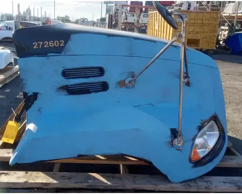 MACK CXU613 Hood