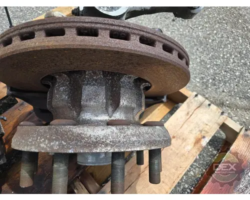 MACK CXU613 Hub