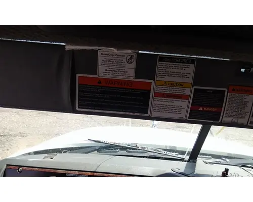 MACK CXU613 INTERIOR SUN VISOR