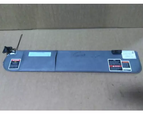 MACK CXU613 INTERIOR SUN VISOR
