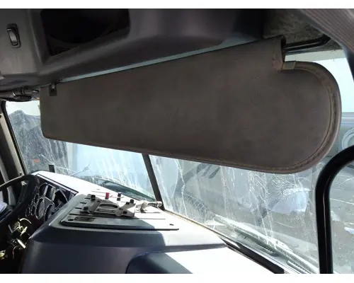 MACK CXU613 INTERIOR SUN VISOR